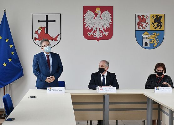 Rozmowy podczas podpisywania