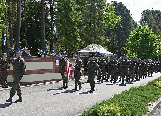 Defilada przed trybuną