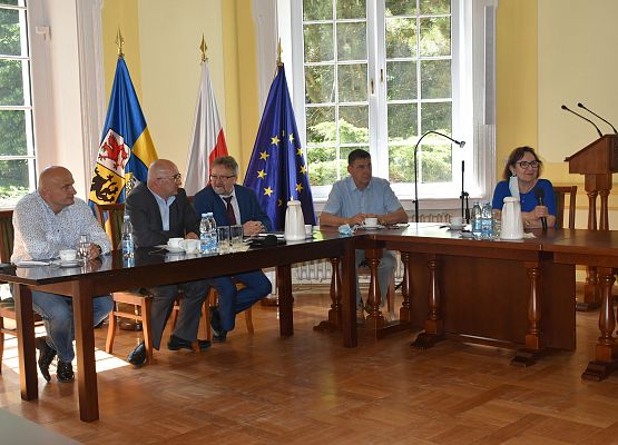 Rozpoczęcie spotkania przez