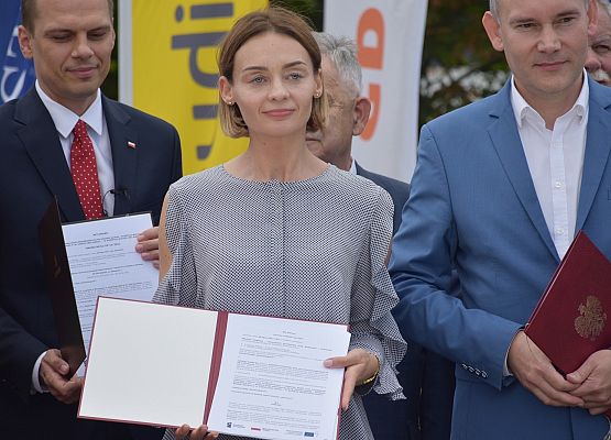 Po podpisaniu umowy na nadzór