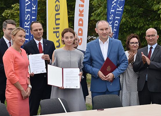 Po podpisaniu umowy na nadzór