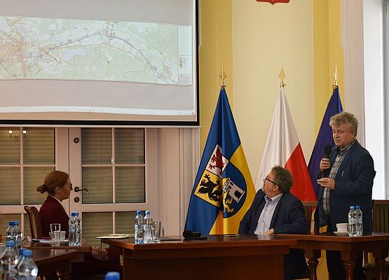 Samorządowcy z drogowcami o S6