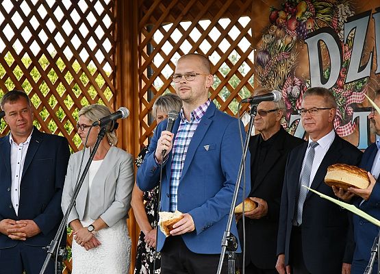 Przemawia J.Litwin -