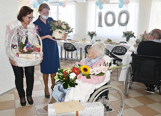 Życzenia składają: starosta