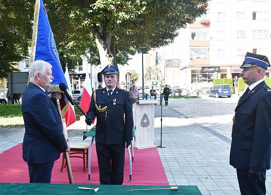 Wicewojewoda przekazuje