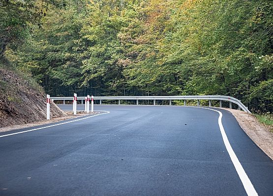 Widok na nowa nawierzchnię