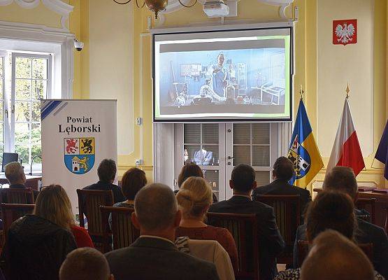 Edukacyjny film na temat smogu