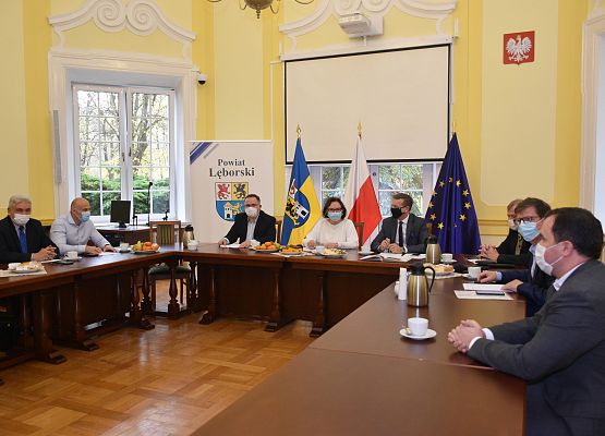 Obrady konwentu prowadzi