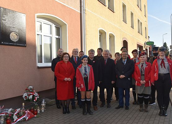 Wspólne zdjęcia przy tablicy