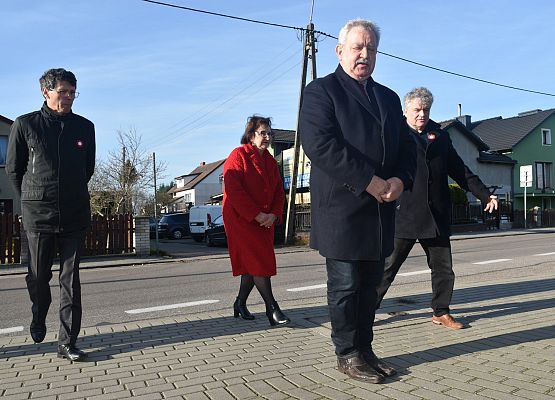 Samorządowcy i senator przy