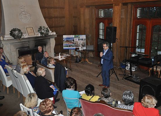 Przemawia wicestarosta