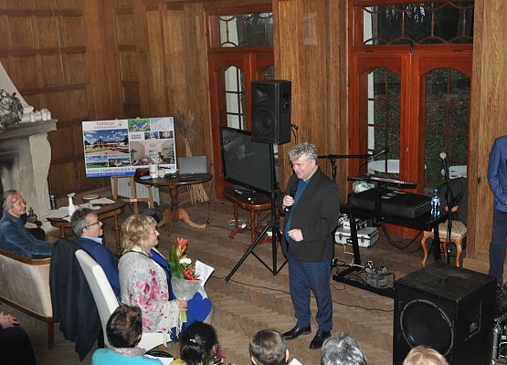 Przemawia W.Namyślak