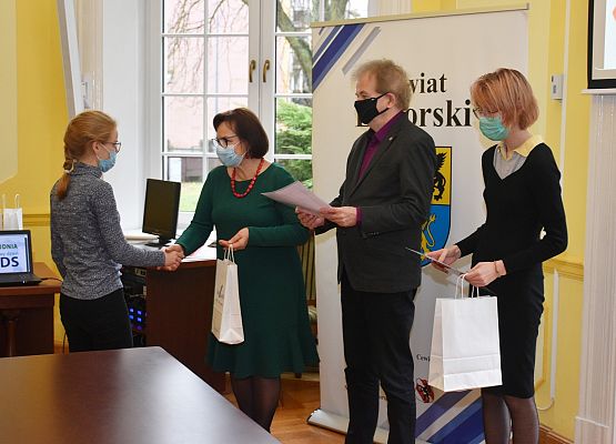 Starosta A.Zajączkowska i dyr.