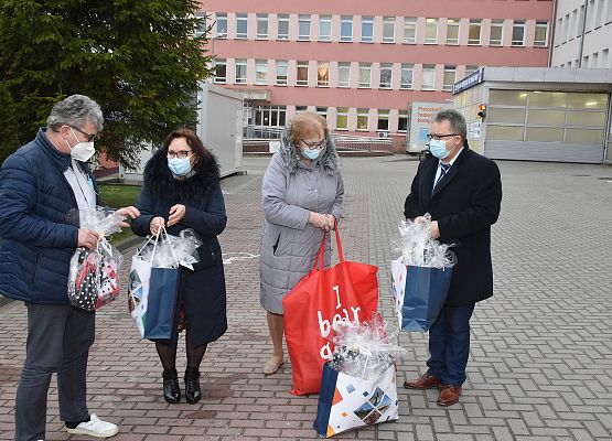 Przekazanie upomnków