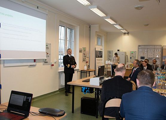 Prezentacje wprowadzające do