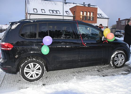 Nowy samochód  Domów dla