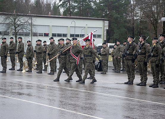 Poczet sztandarowy występuje