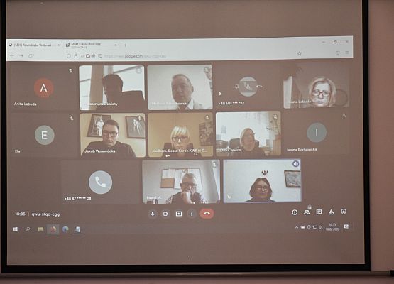 Ekran uczestników konferencji