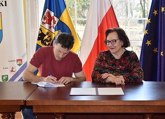 Umowę podpisuje przedstawiciel