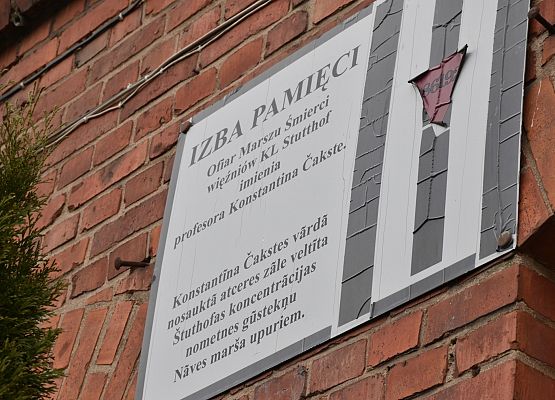 Tablica informacyjna Izby