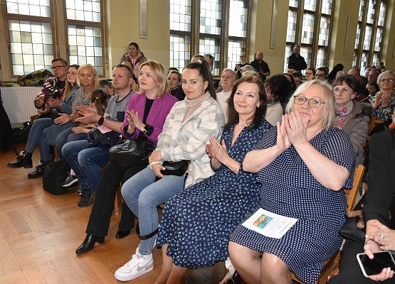 Pracownicy i zaproszeni goście