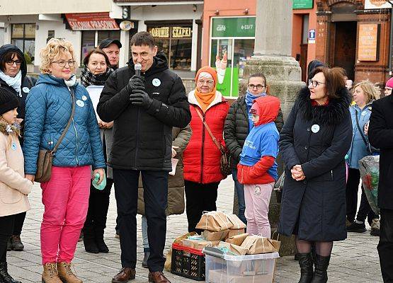 Przemawia przewodniczący