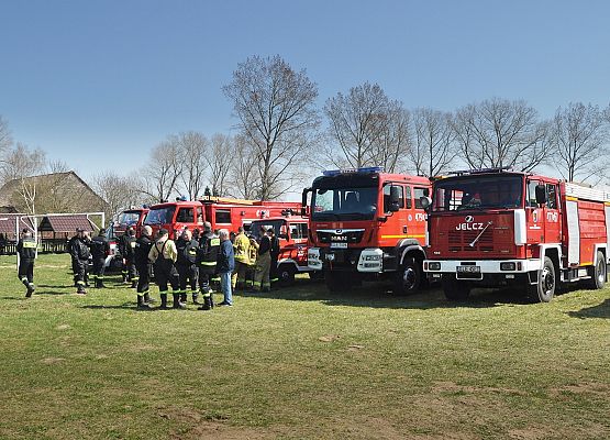 Akcja sprzątania rzeki Łeby