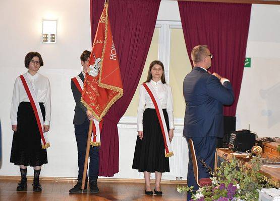 Poczet sztandarowy szkoły