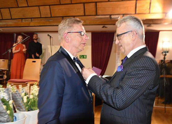 Medal Prezdenta dla dyrektora