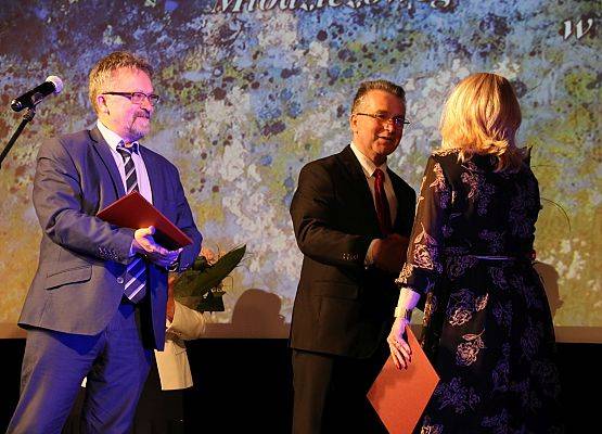 Od lewej: wicestarosta E.