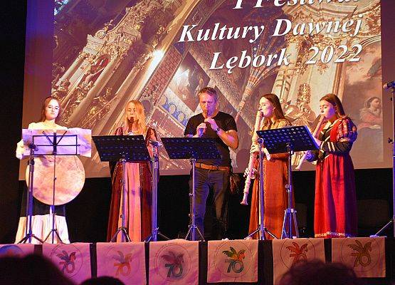 Prezentacje w ramach „I