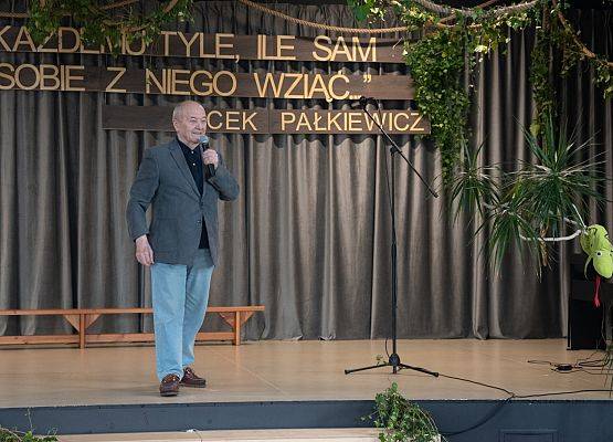 Jacek Pałkiewicz na scenie