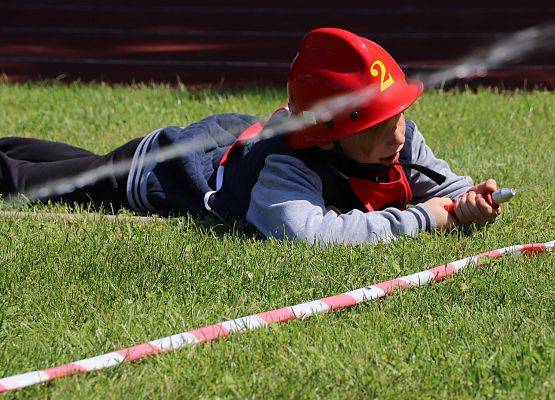 Młodzi pożarnicy w akcji