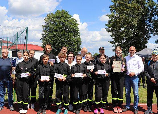 Ekipy uczestników w