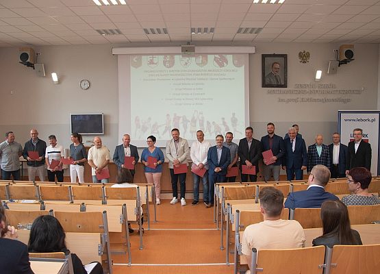 Samorządowcy z nagrodzonymi