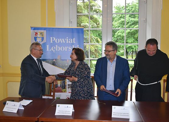 Umowy na prace konserwatorskie