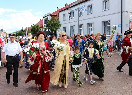 Przemarsz orszaku książęcego z