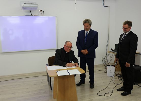 Podpisanie porozumienia