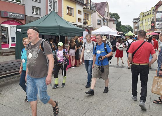 Pielgrzymi z muszlami św.