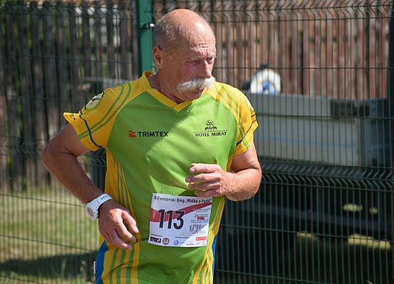 Zawodnik na trasie biegu