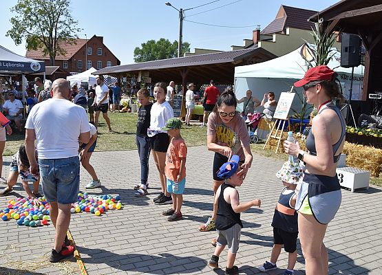 Konkurencje dla dzieci - w tle