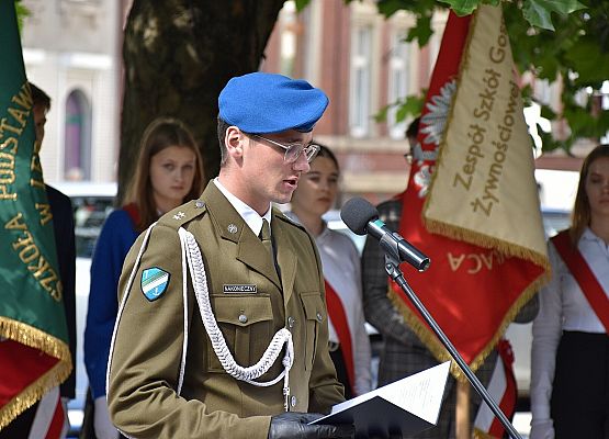 Apel Poległych czyta ppor. M.