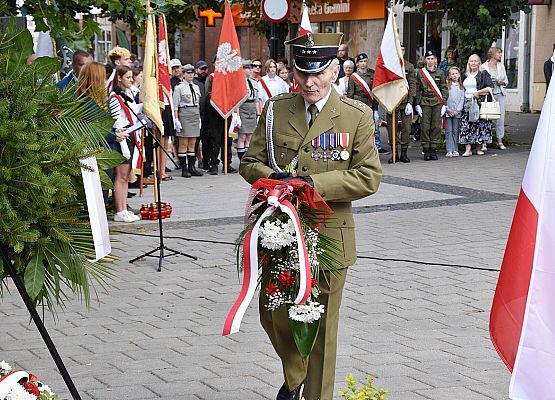 Kwiaty składa por. Stefan