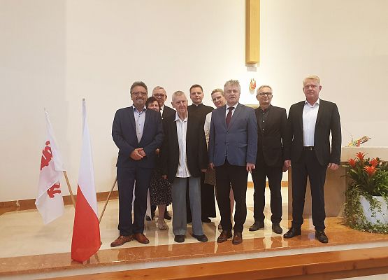 Uczestnicy nabożeństwa w