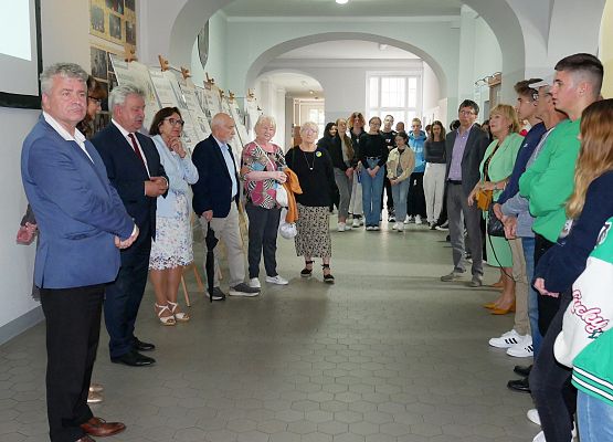 Wykład senatora o historii