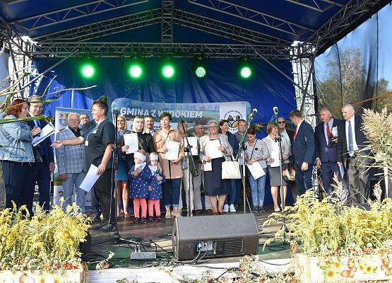 Laureaci konkursu "Żyjmy