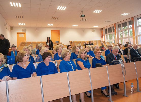 Słuchacze LUTW z senatorem K.