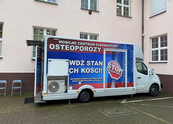 Mobilne Centrum przed