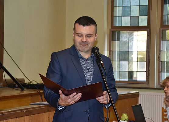 Prowadzący uroczystość