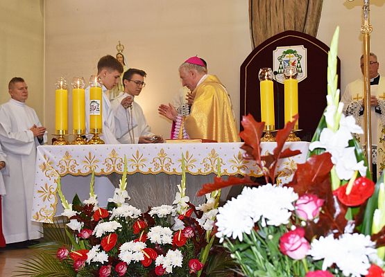 Sumę odpustową odprawia ks. bp